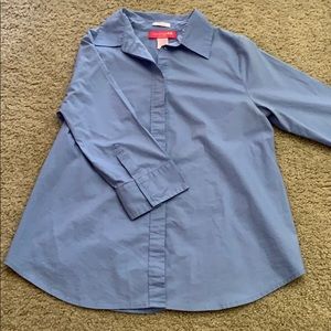 Liz Lange maternity shirt